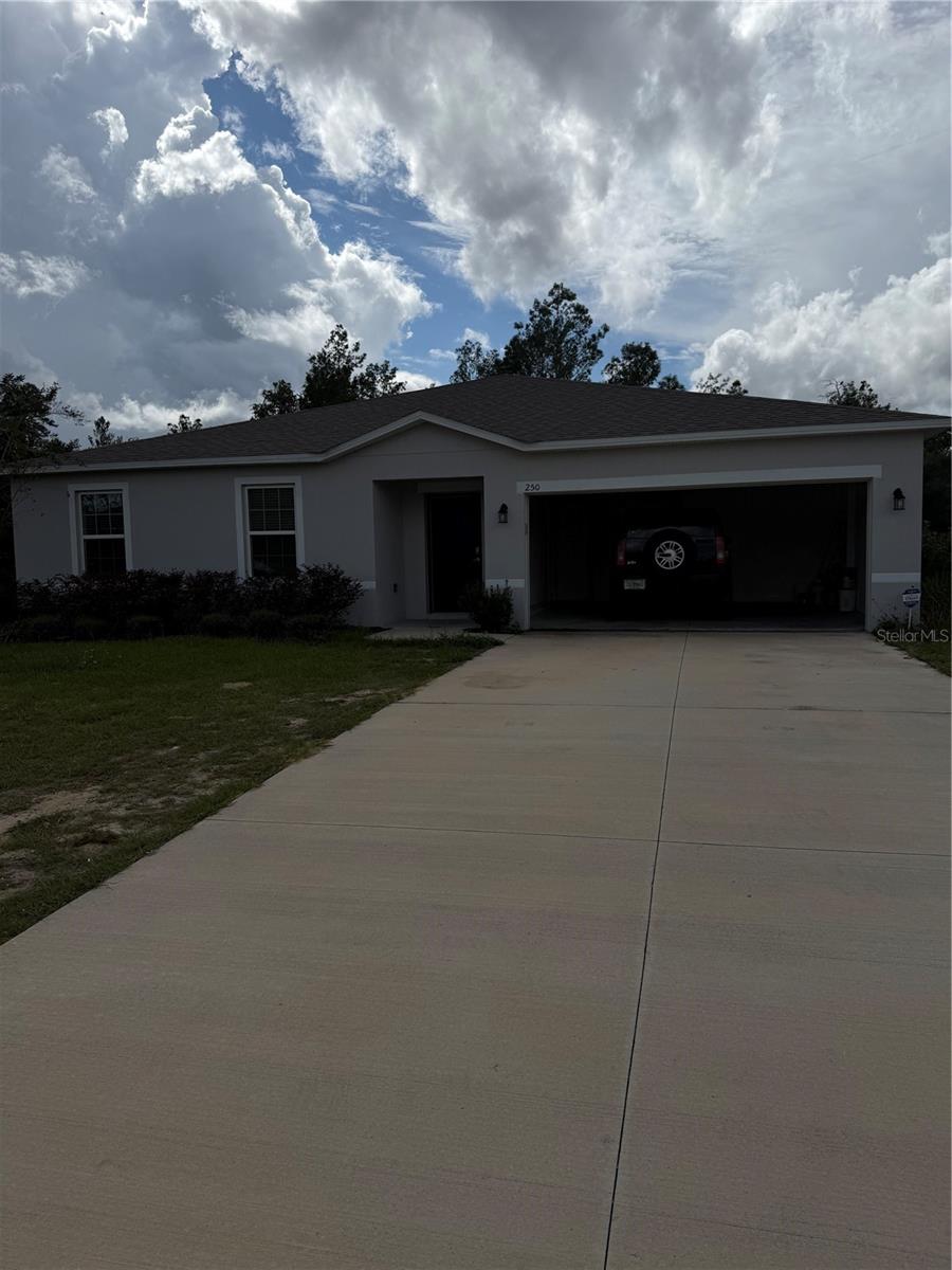 Listing Details for 250 Marion Oaks Manor, OCALA, FL 34473