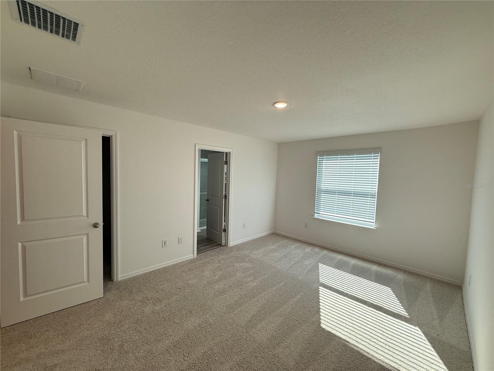 Image 11 of 25 For 10821 Ironwood Tree Way