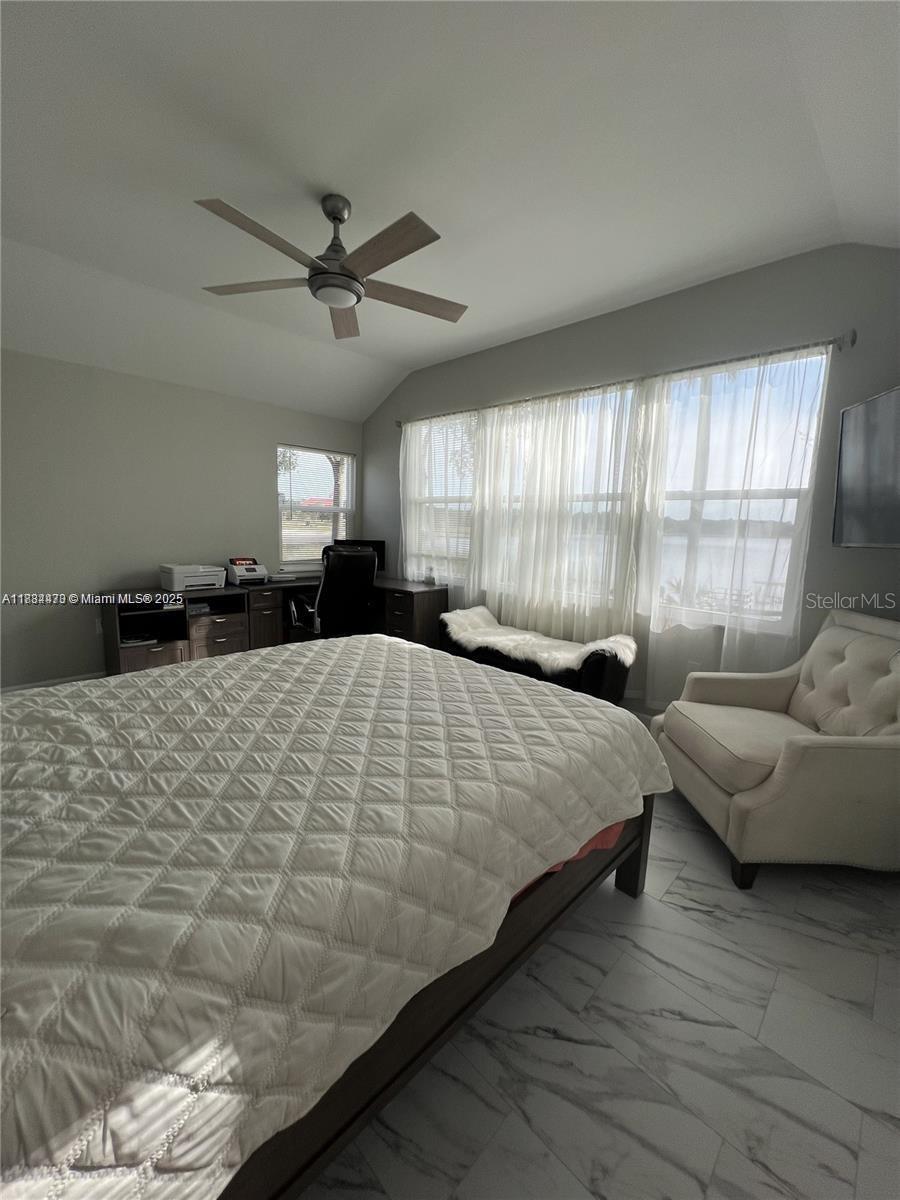 Image 20 of 47 For 310 3rd Street