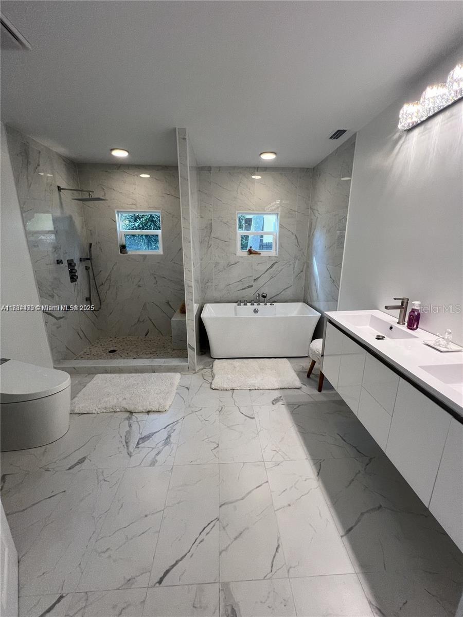 Image 21 of 47 For 310 3rd Street