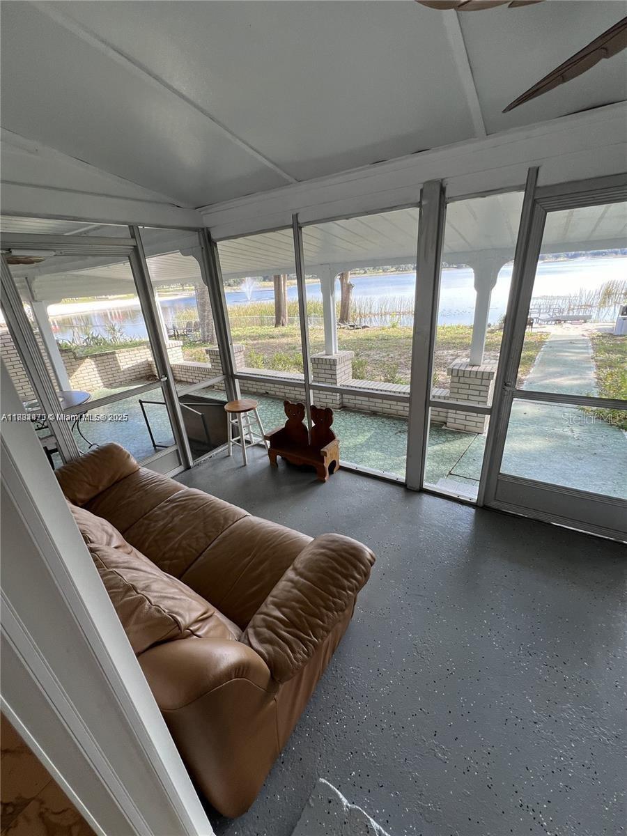 Image 30 of 47 For 310 3rd Street