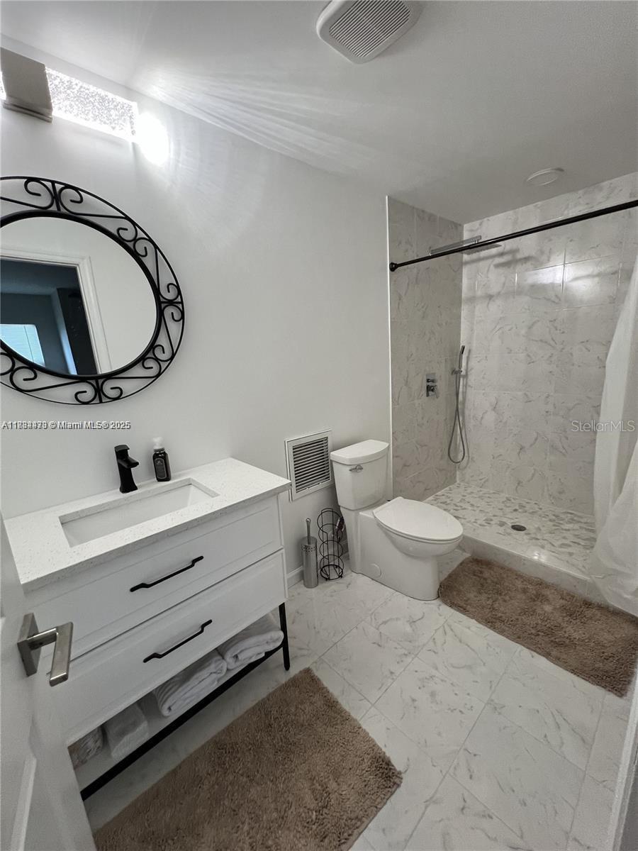 Image 37 of 47 For 310 3rd Street