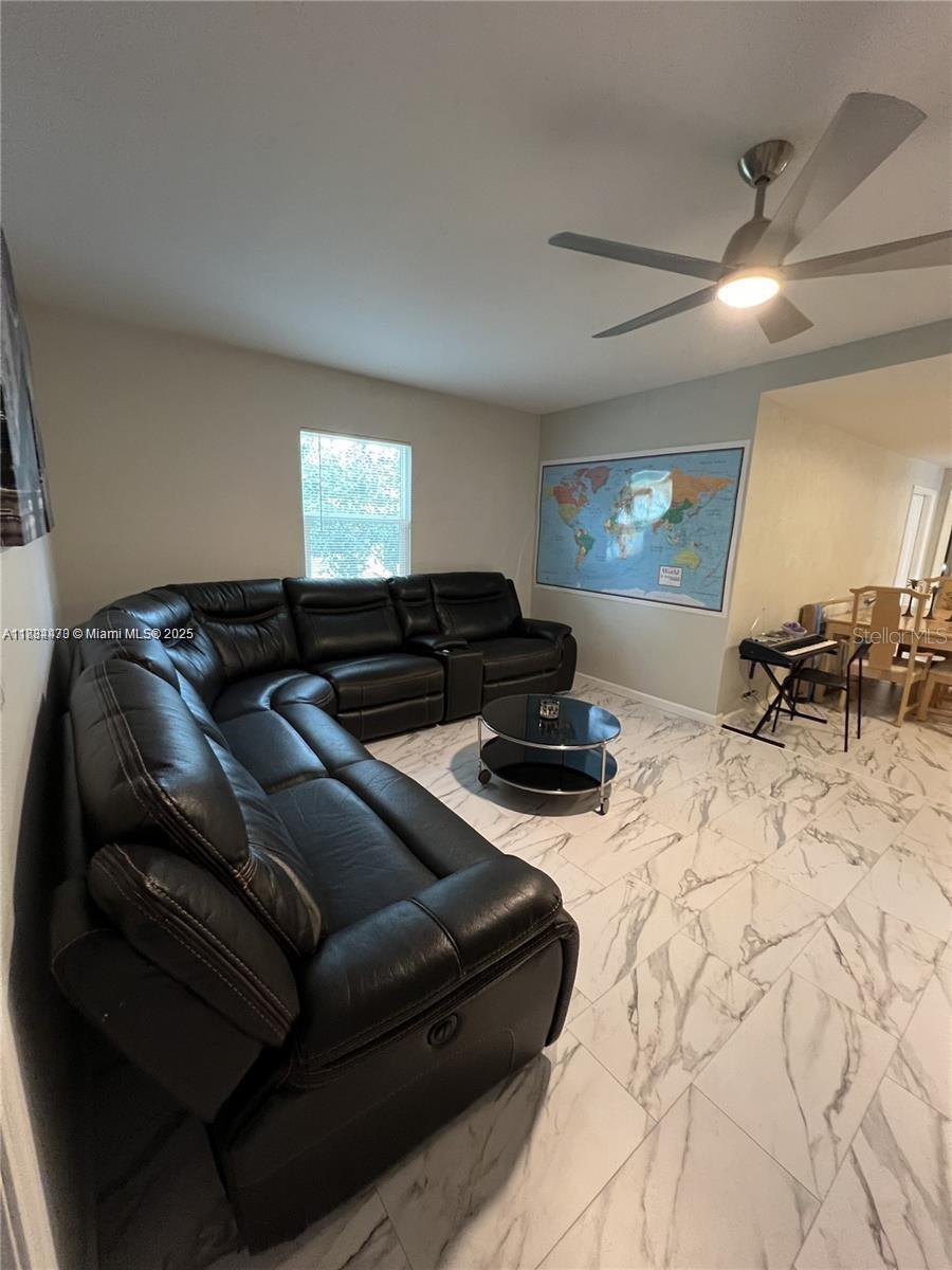 Image 38 of 47 For 310 3rd Street