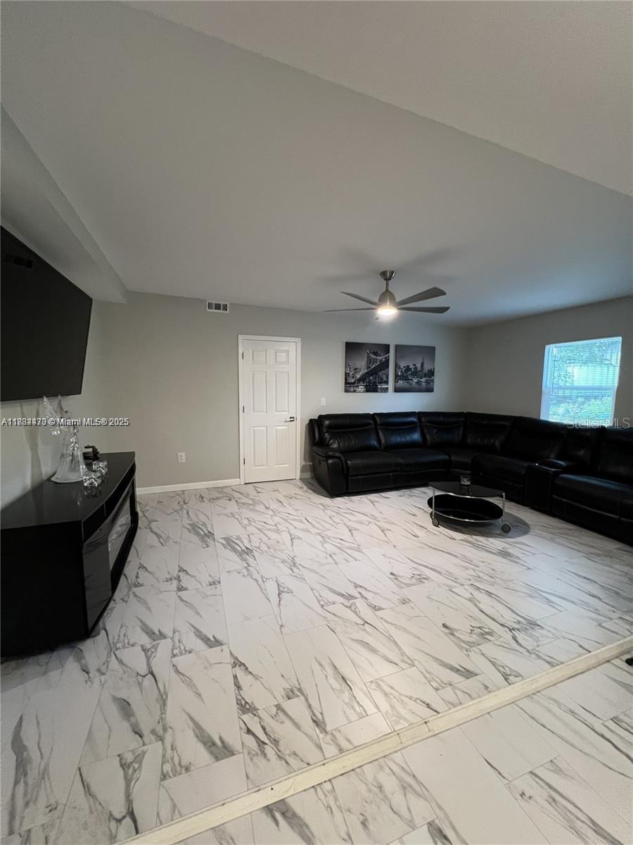 Image 43 of 47 For 310 3rd Street