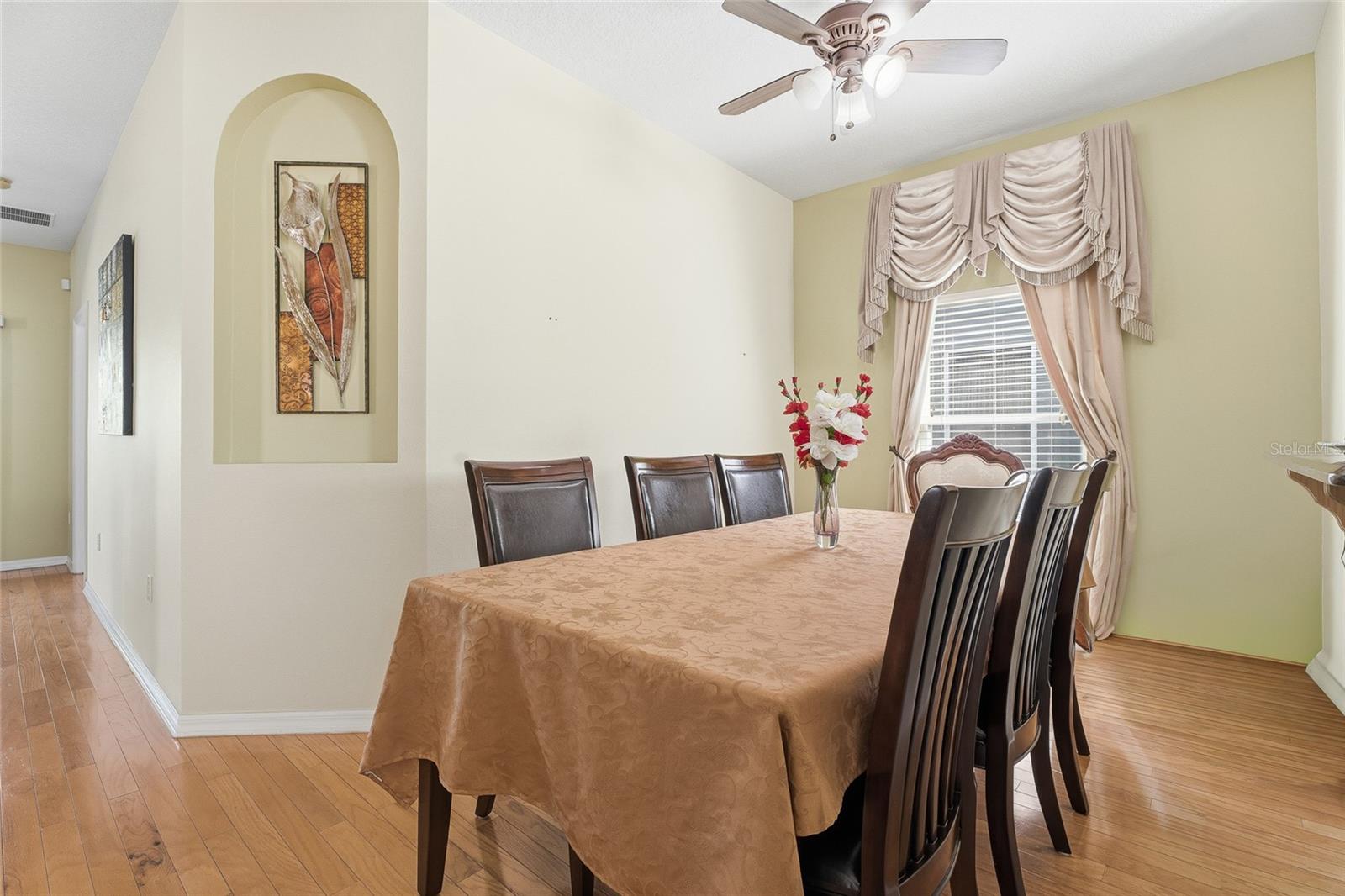 Image 11 of 43 For 7733 Beridale Court