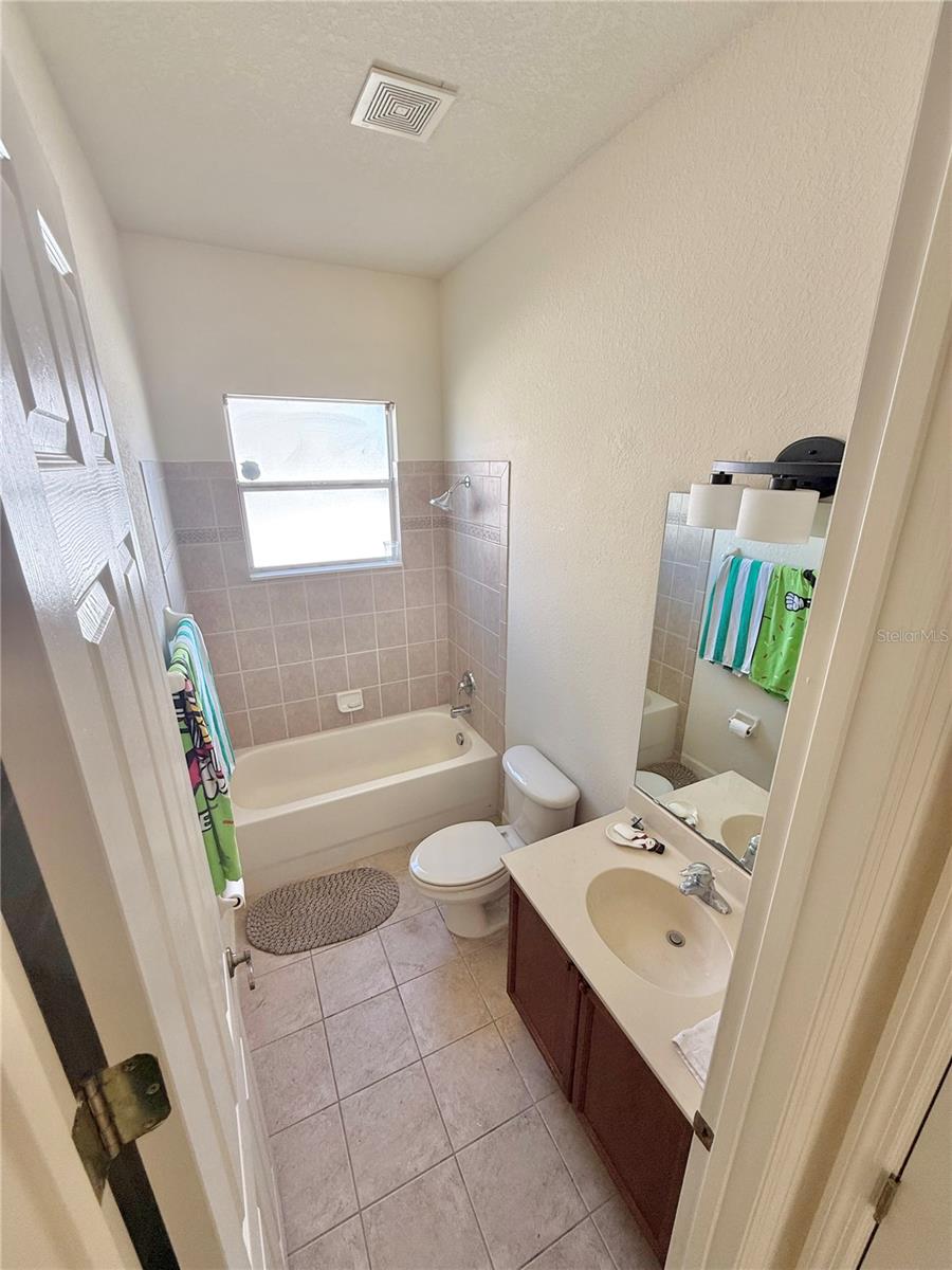 Image 32 of 43 For 2715 Bartlet Drive