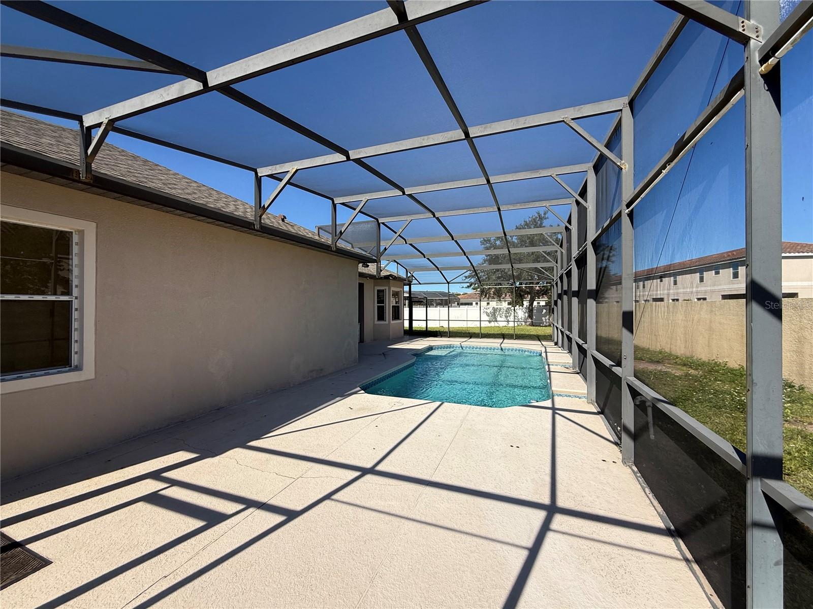 Image 40 of 43 For 2715 Bartlet Drive