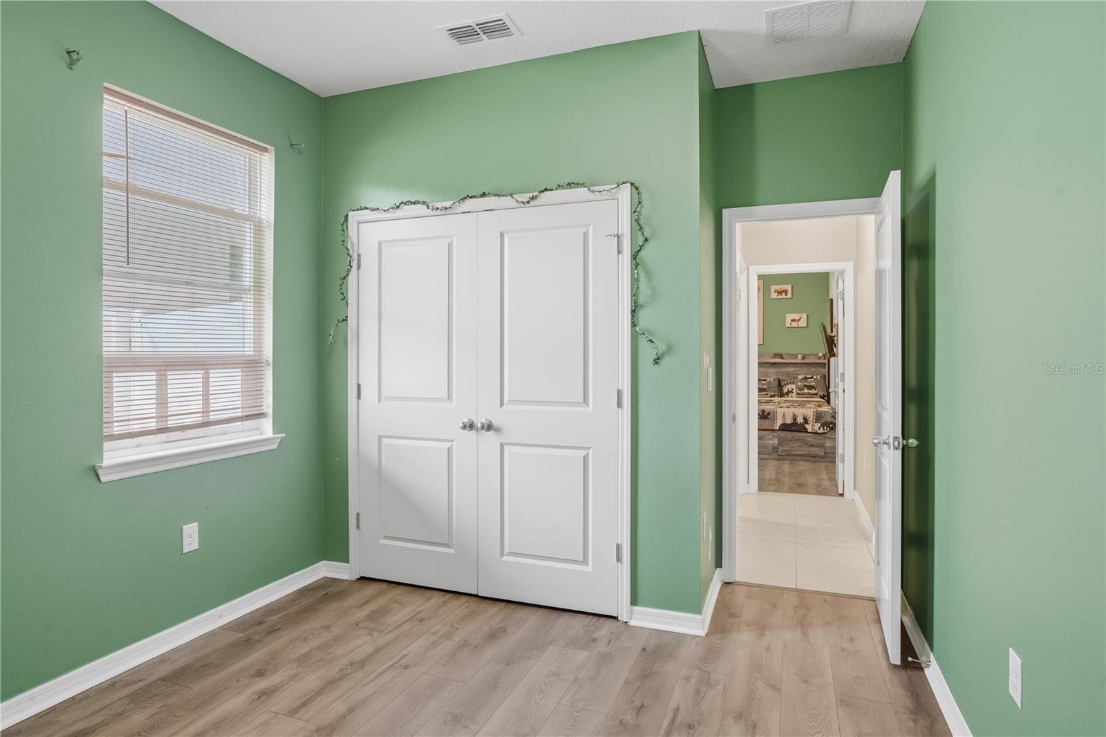 Image 26 of 39 For 2936 Scarlett Drive