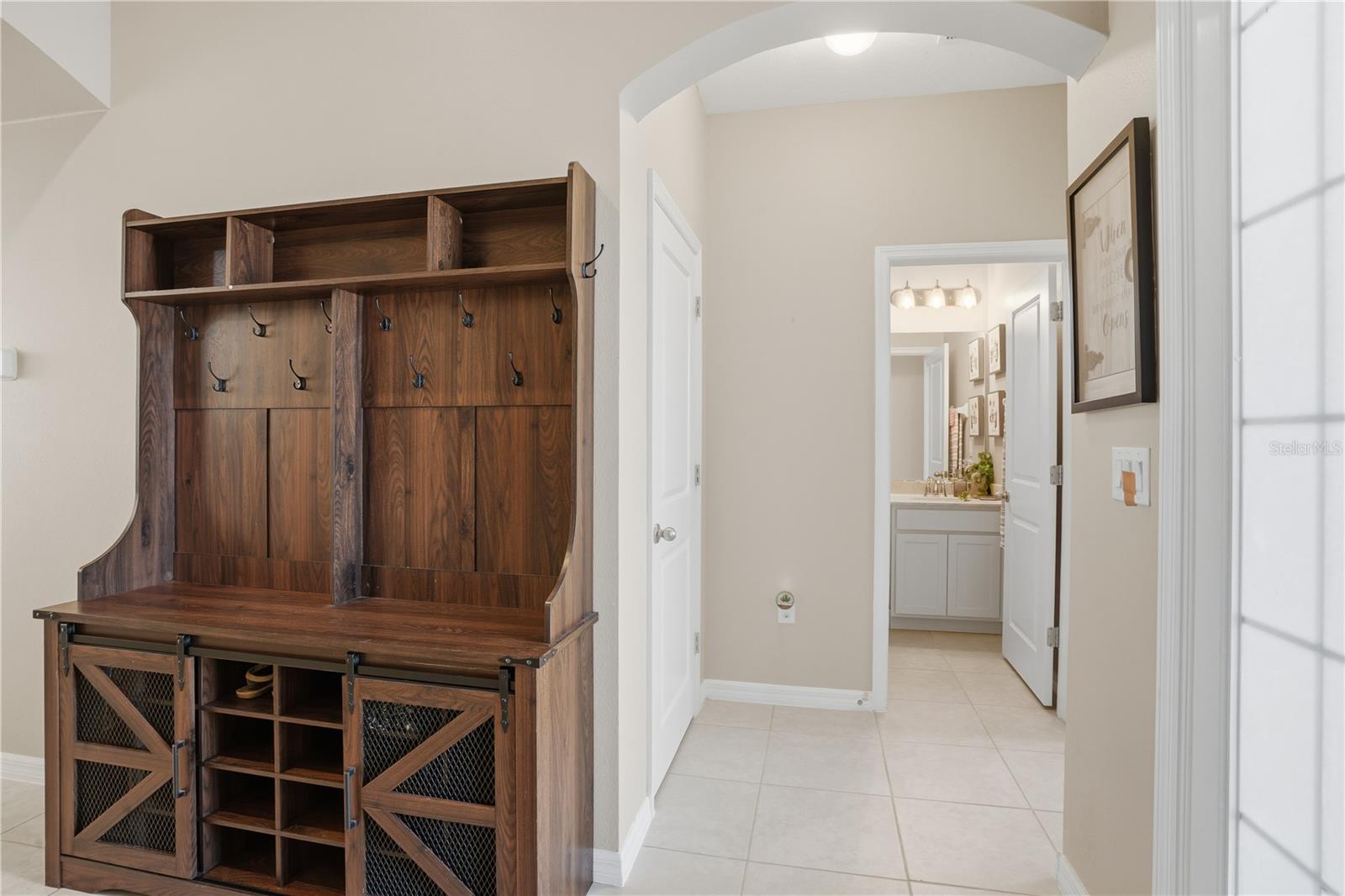 Image 27 of 39 For 2936 Scarlett Drive