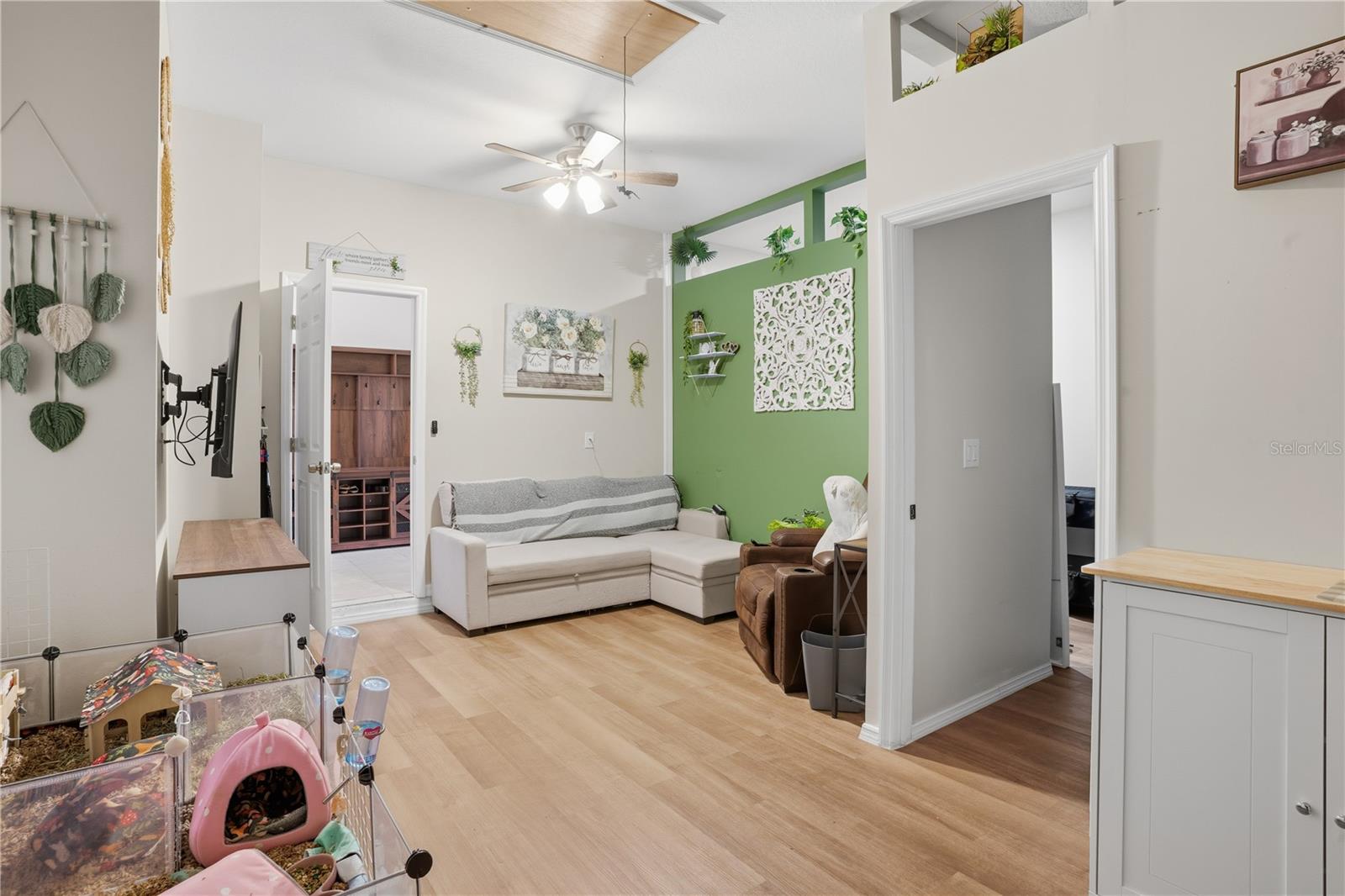 Image 38 of 39 For 2936 Scarlett Drive