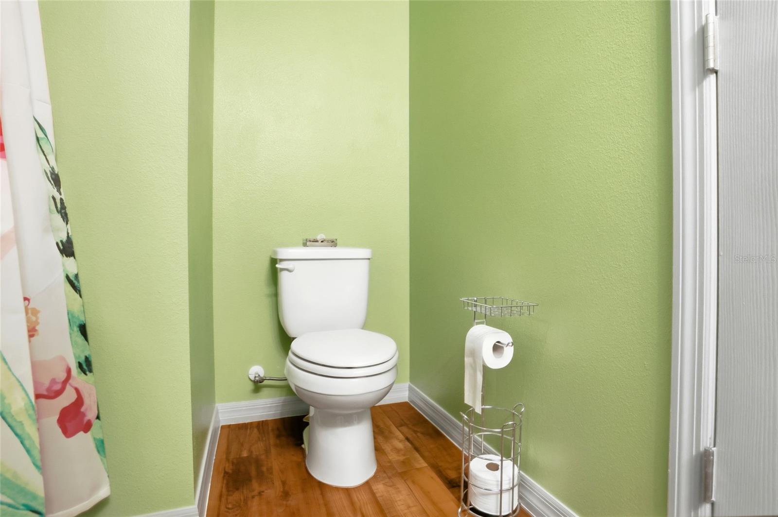 Image 12 of 45 For 630 Swallowtail Drive