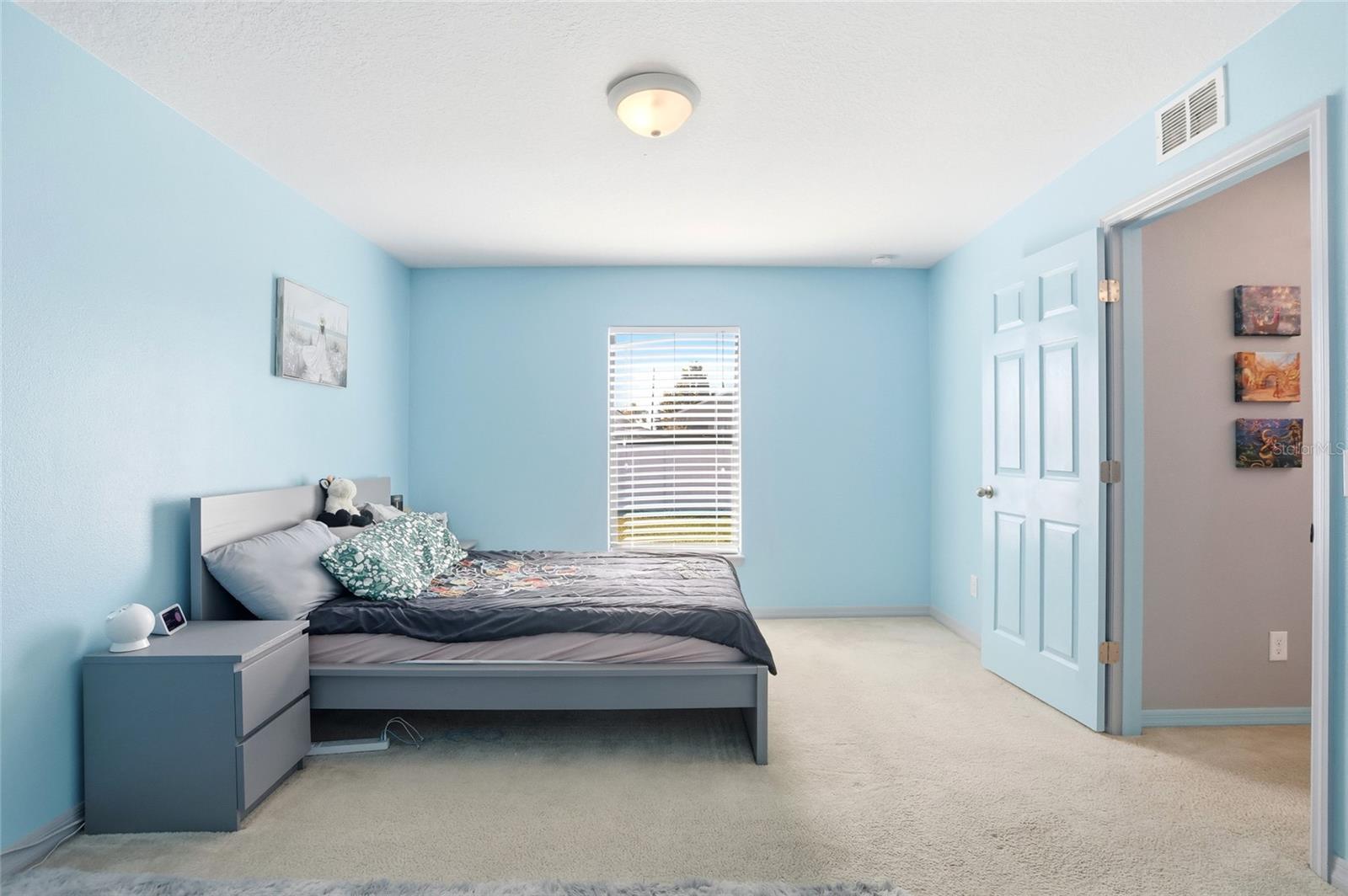 Image 17 of 45 For 630 Swallowtail Drive