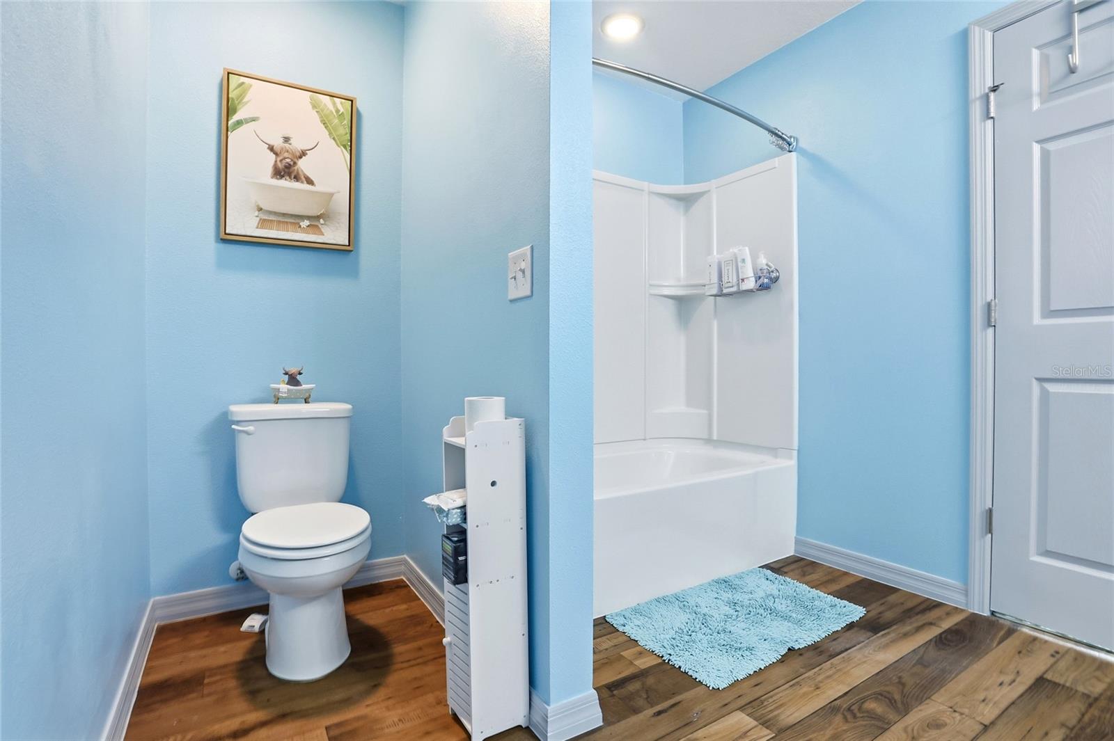 Image 21 of 45 For 630 Swallowtail Drive