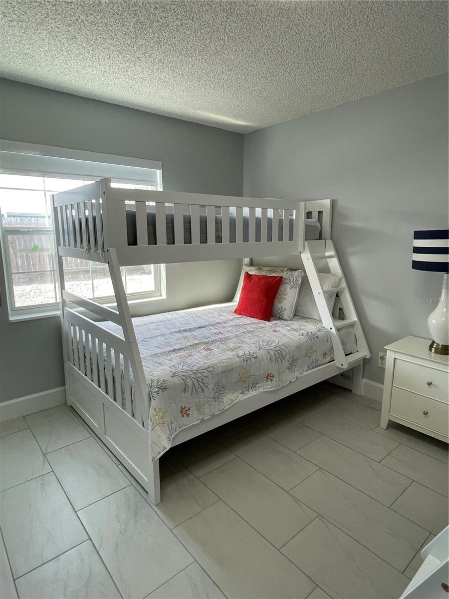 Image 28 of 43 For 1695 Banana River Drive