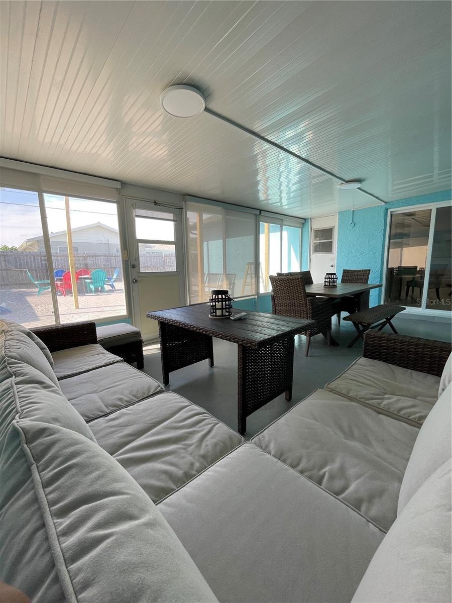 Image 37 of 43 For 1695 Banana River Drive