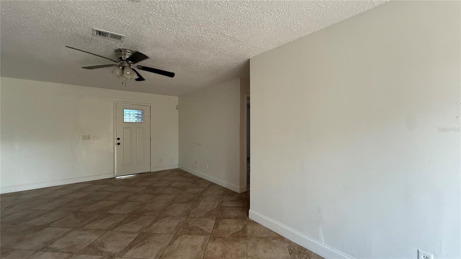 Image 7 of 21 For 126 Zacalo Way