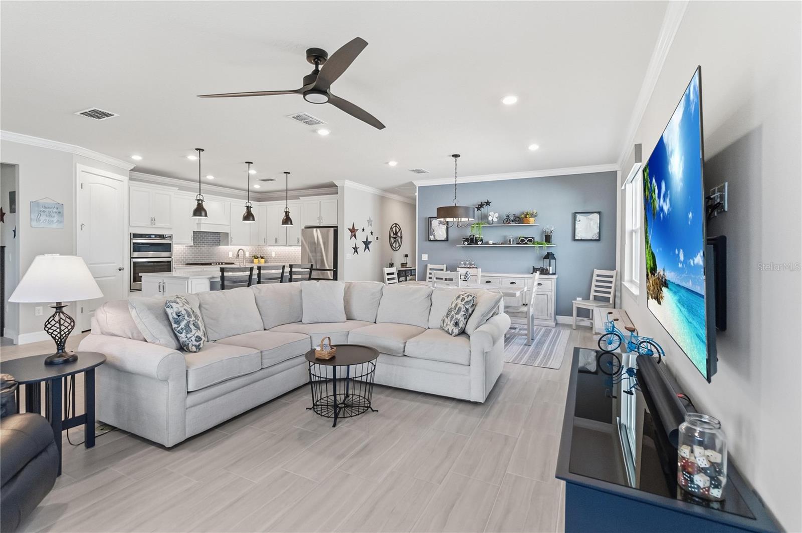 Image 11 of 49 For 2695 River Creek Lane