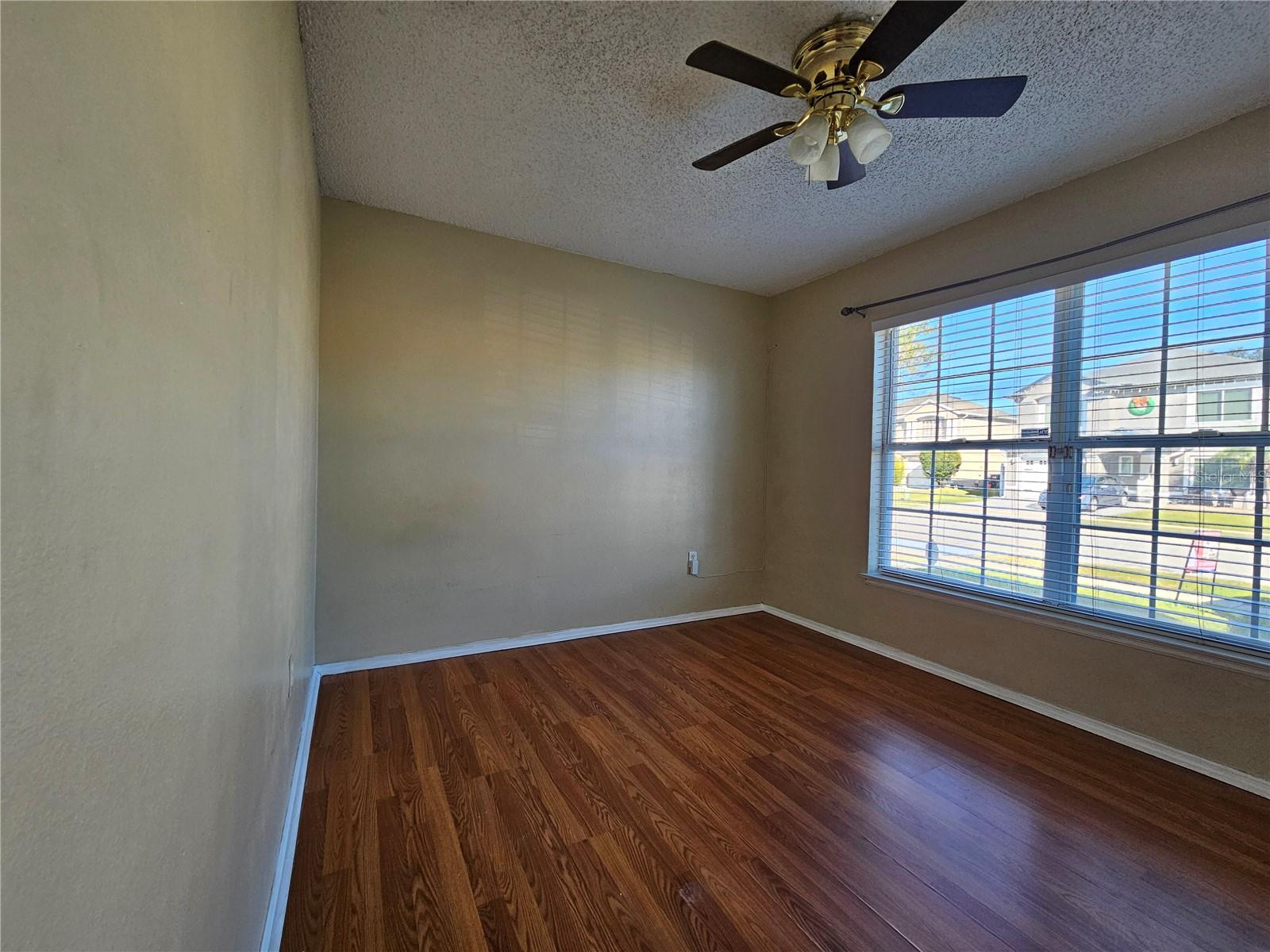 Image 10 of 21 For 1239 Carey Glen Circle