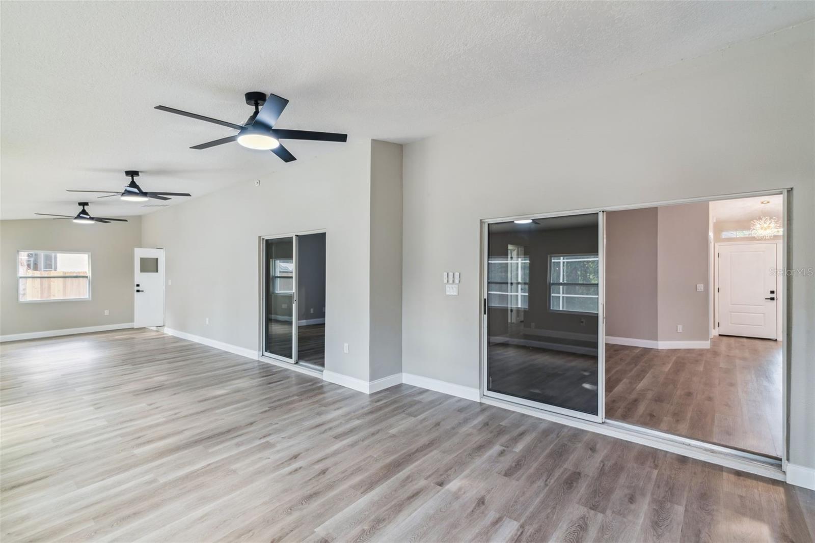 Image 45 of 52 For 2832 Smithfield Drive