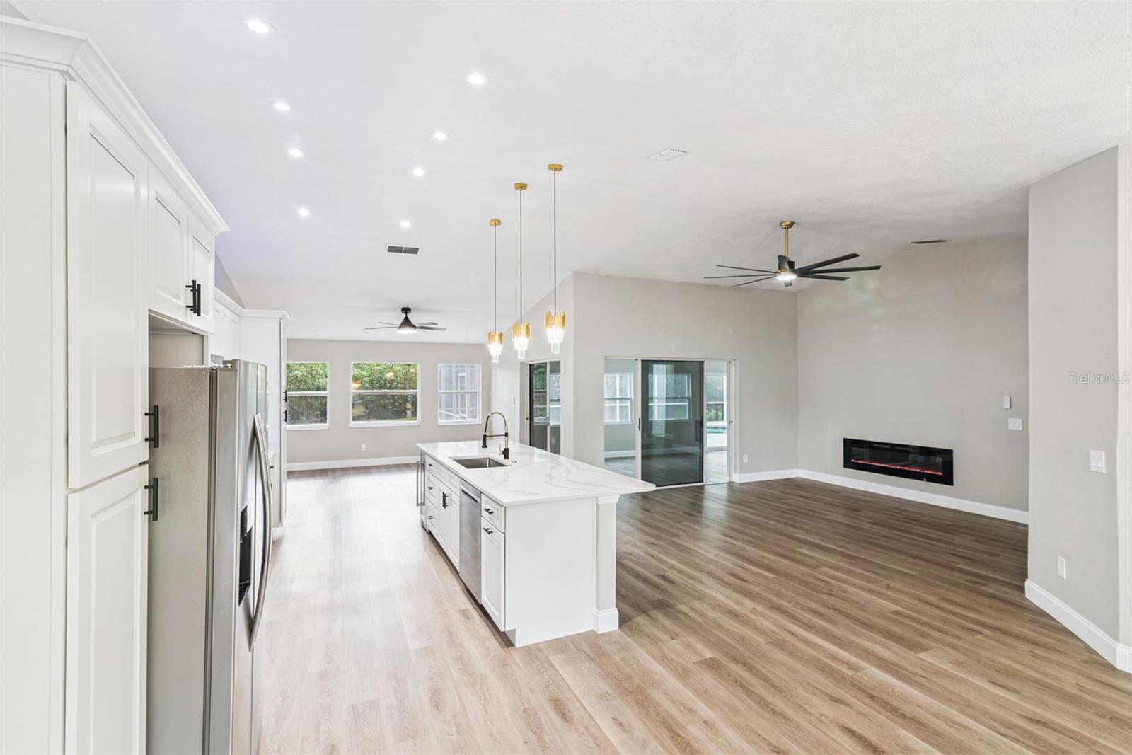 Image 9 of 52 For 2832 Smithfield Drive