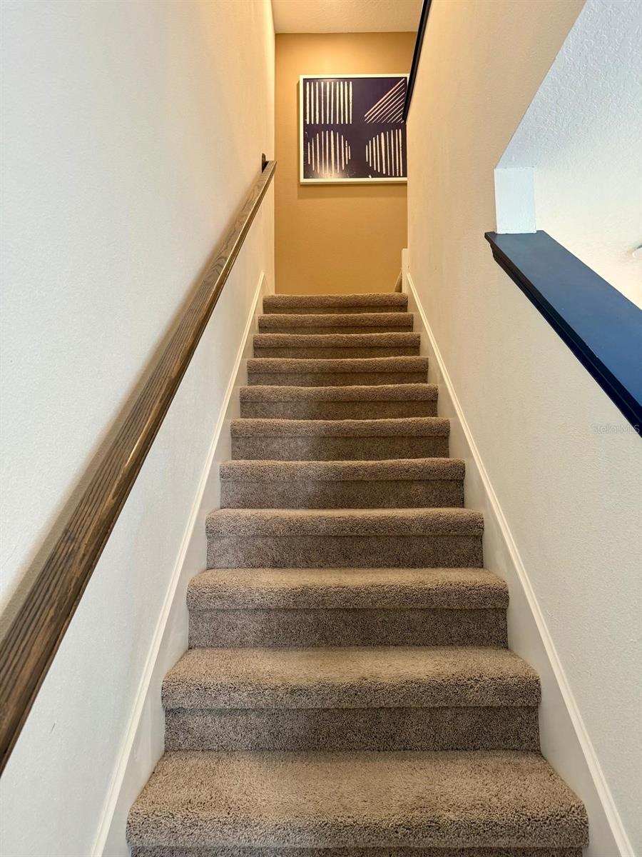 Image 11 of 33 For 803 Longboat Dr,