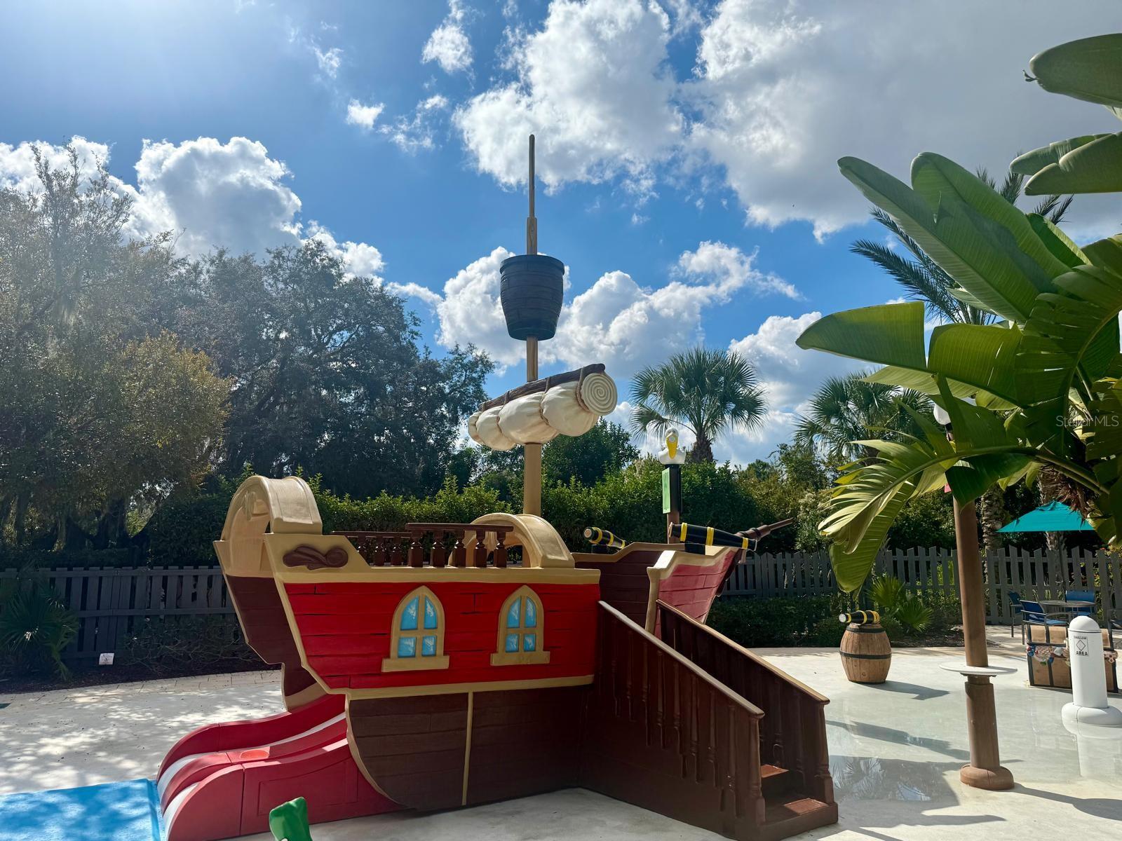 Image 31 of 33 For 803 Longboat Dr,