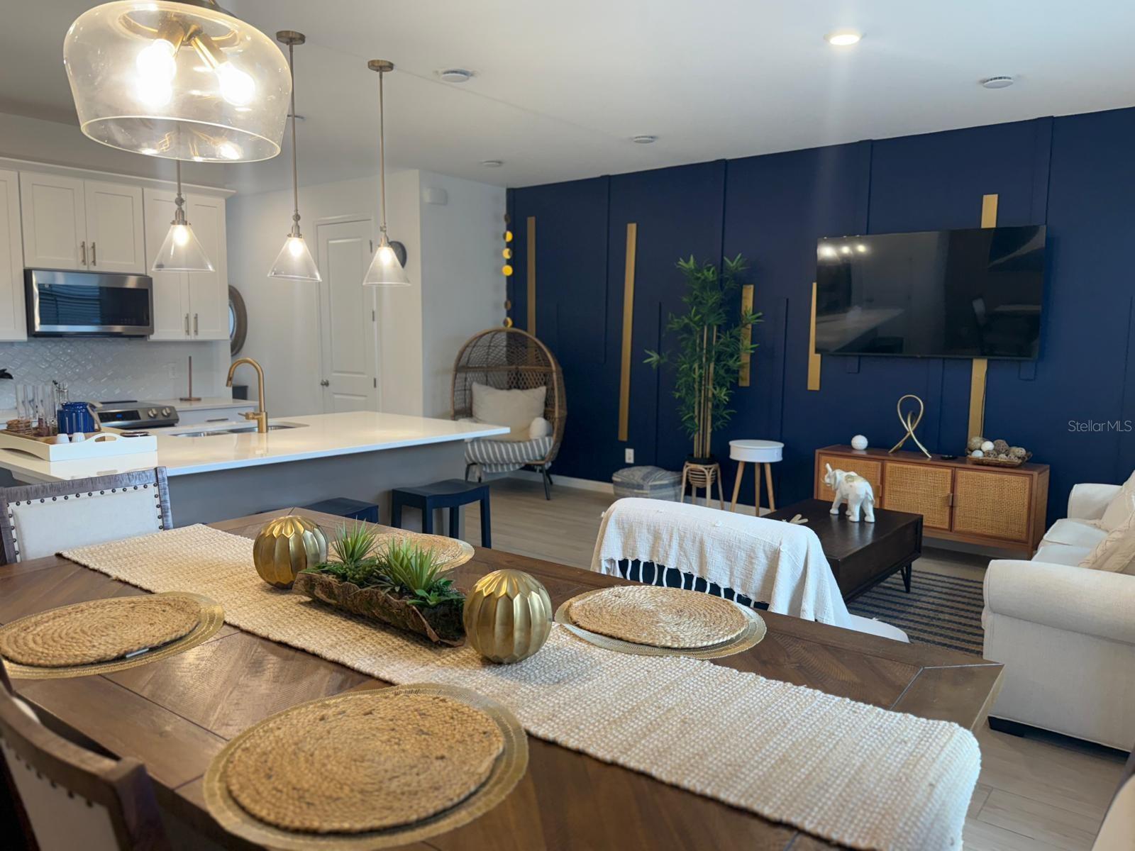 Image 6 of 33 For 803 Longboat Dr,