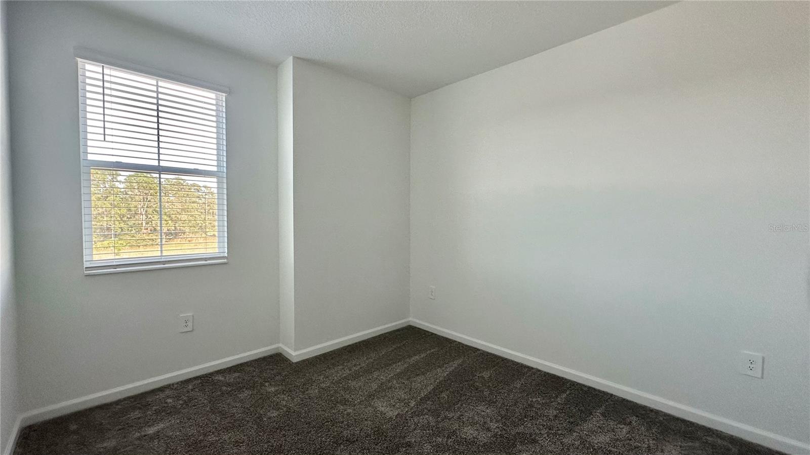 Image 10 of 22 For 7600 Stone Creek Trail