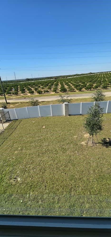 Image 37 of 39 For 548 Hart Lane