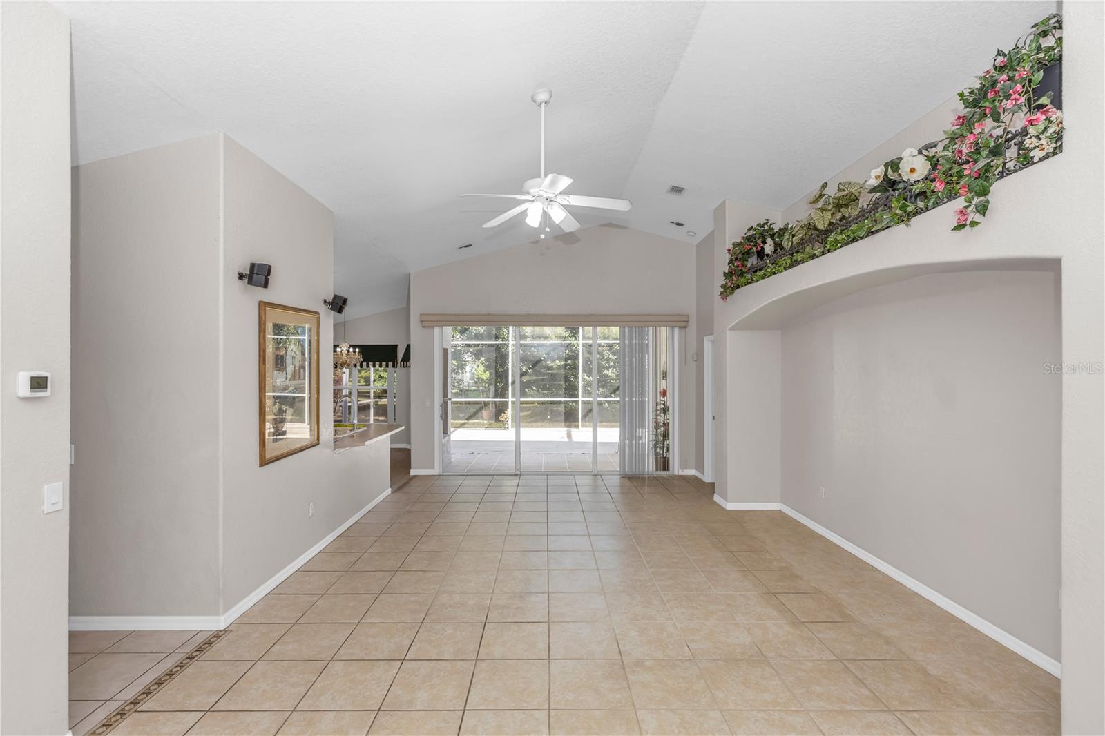 Image 13 of 37 For 6273 Palm Vista Street