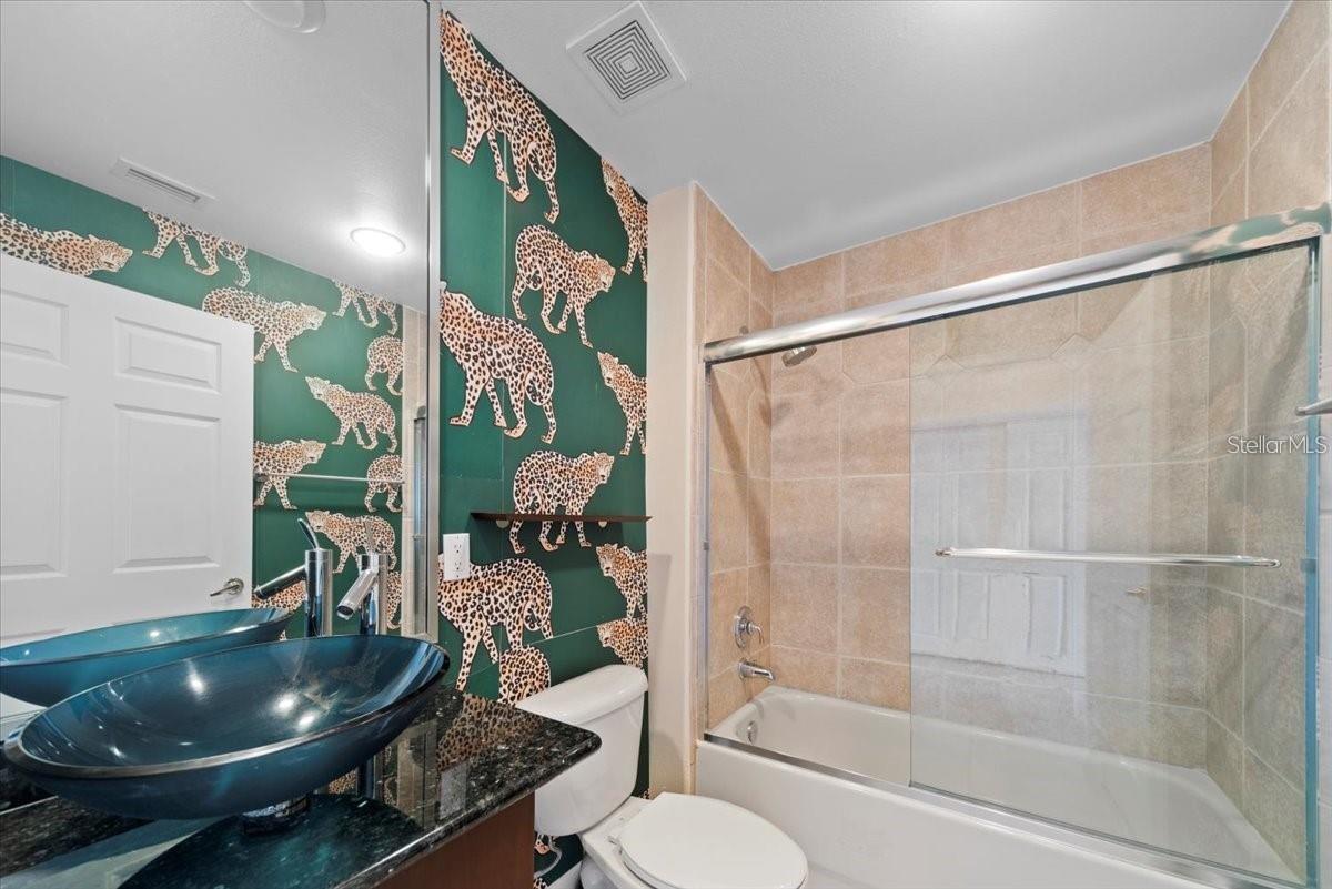 Image 35 of 56 For 8761 The Esplanade  9