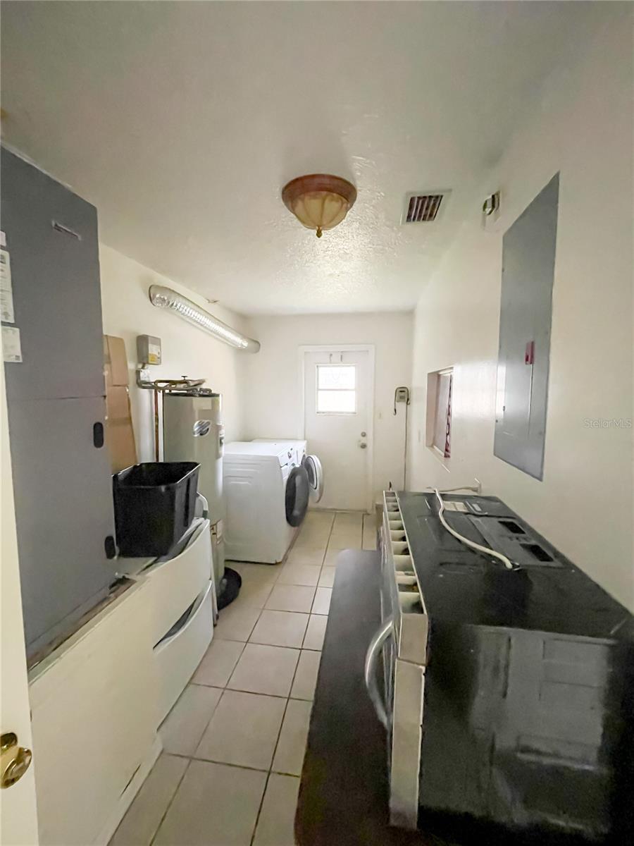 Image 12 of 13 For 6620 Grissom Parkway