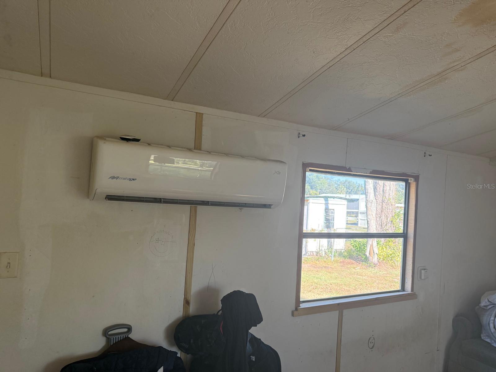 Image 8 of 9 For 836 Cr 481w  