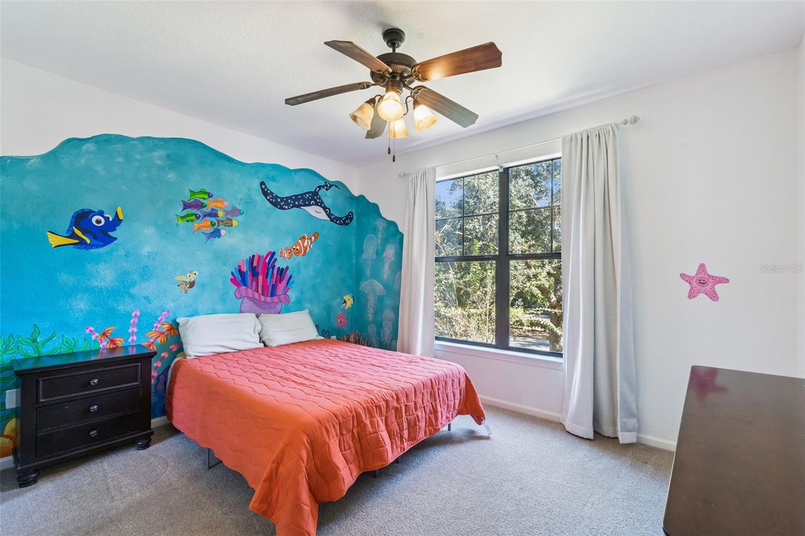 Image 18 of 51 For 904 Charo Parkway 523