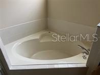 Image 21 of 30 For 2096 The Oaks Boulevard