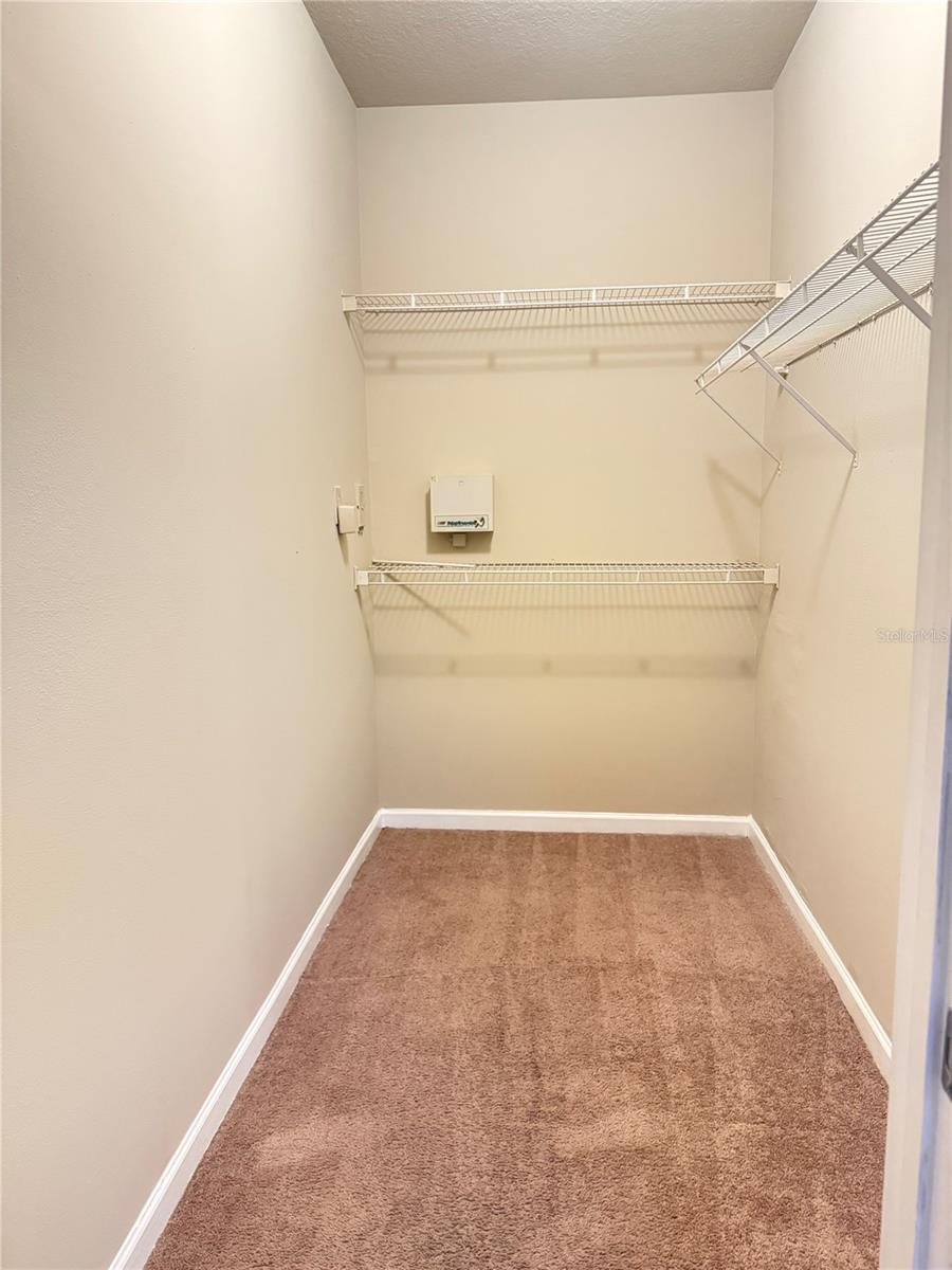 Image 9 of 10 For 8848 Villa View Circle  206