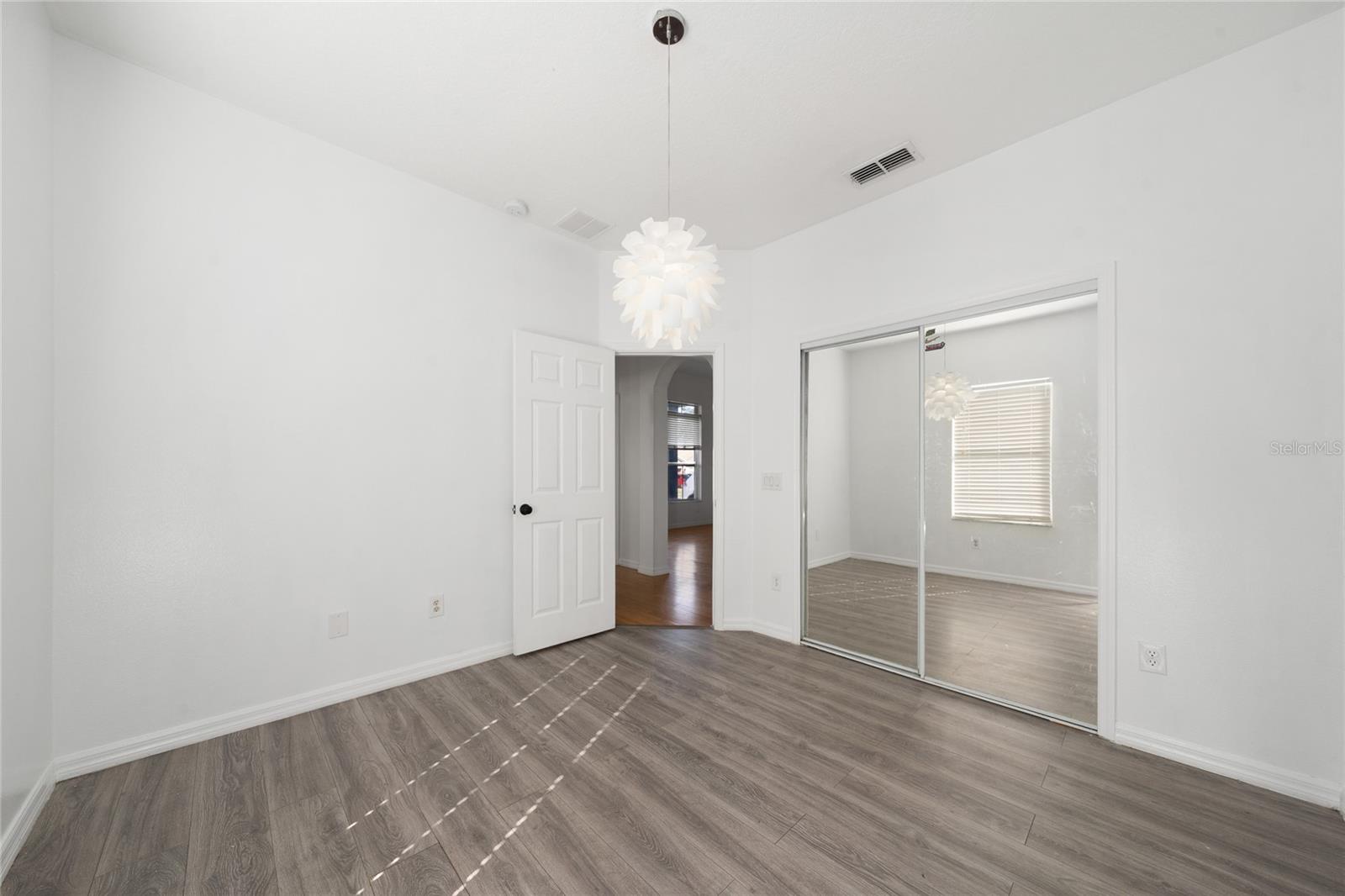 Image 19 of 52 For 4533 Caladium Court