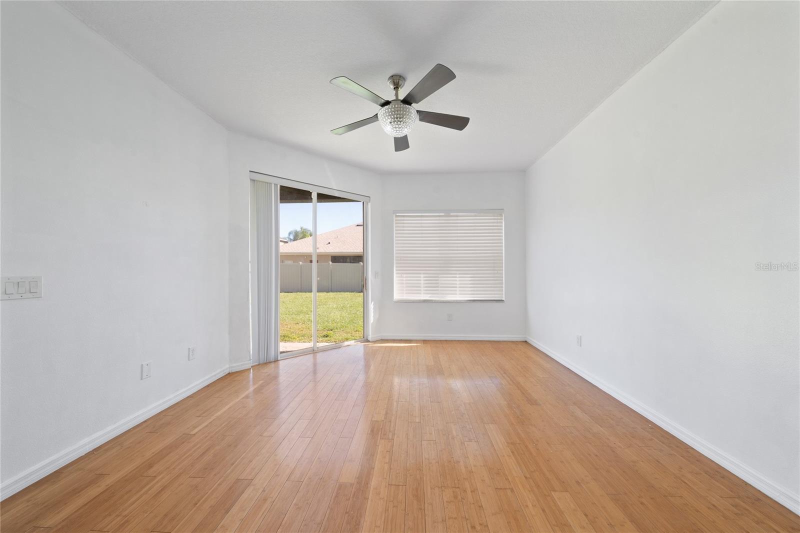 Image 27 of 52 For 4533 Caladium Court