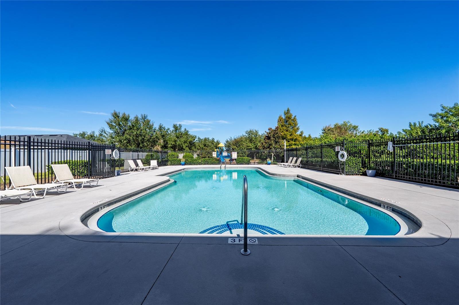 Image 35 of 52 For 4533 Caladium Court