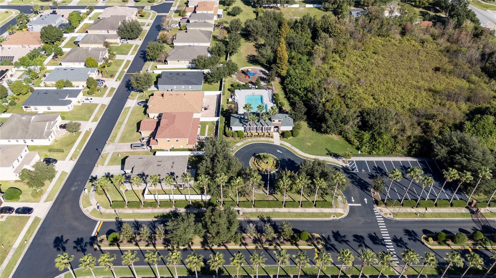 Image 50 of 52 For 4533 Caladium Court