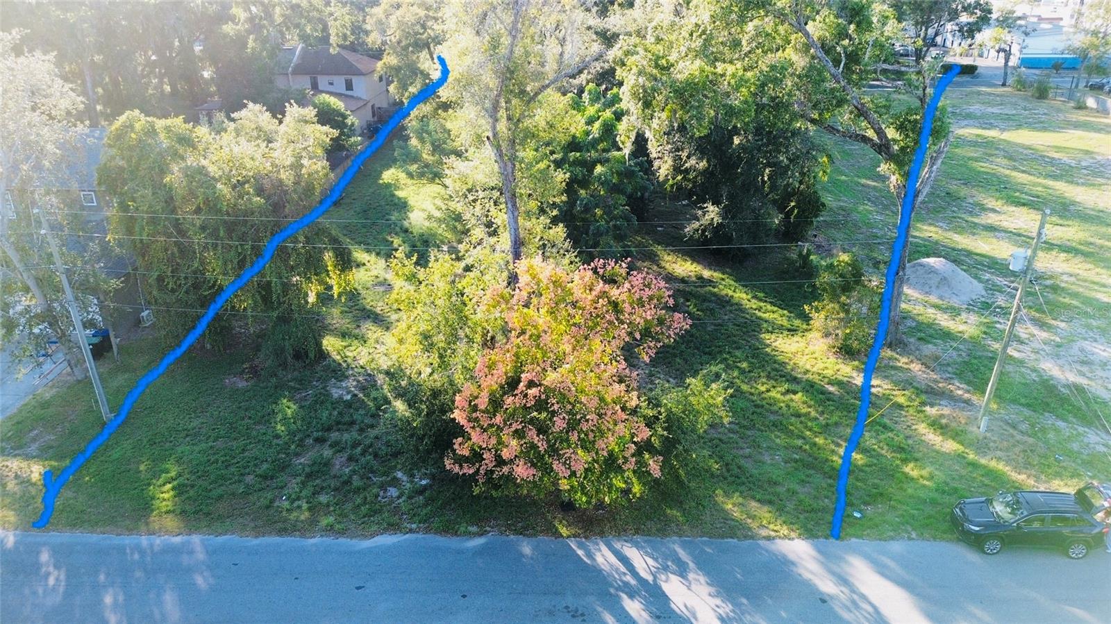 Image 2 of 4 For  Sand Avenue 