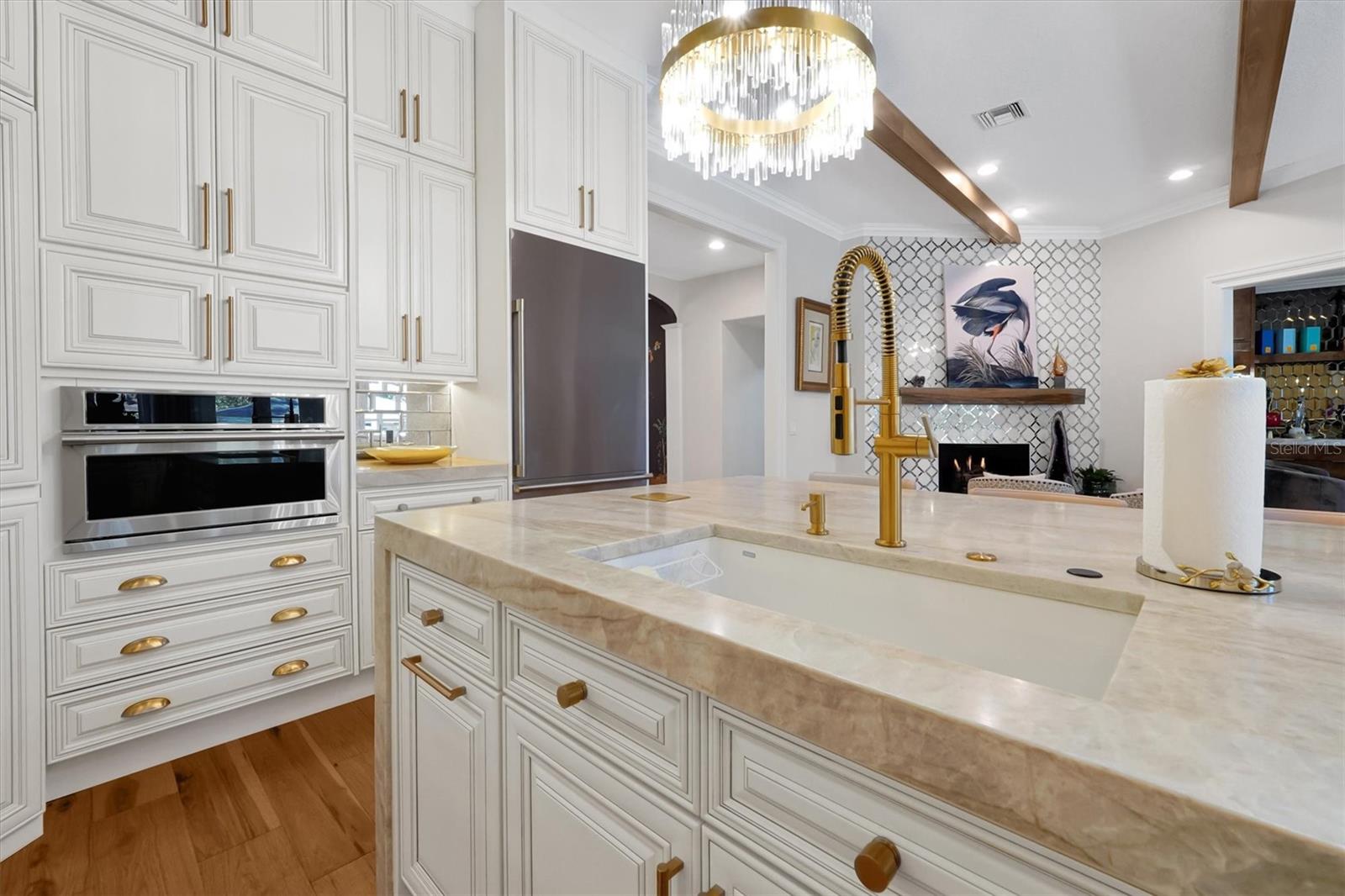 Image 14 of 87 For 81 Oakdale Street