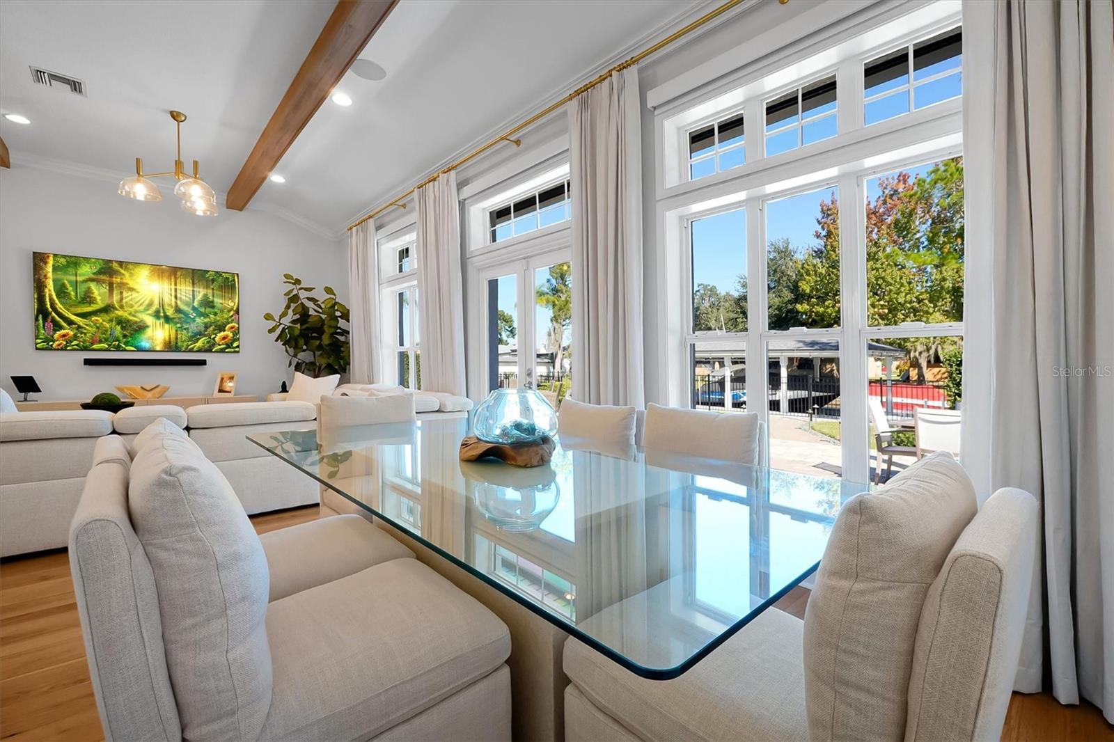 Image 16 of 87 For 81 Oakdale Street