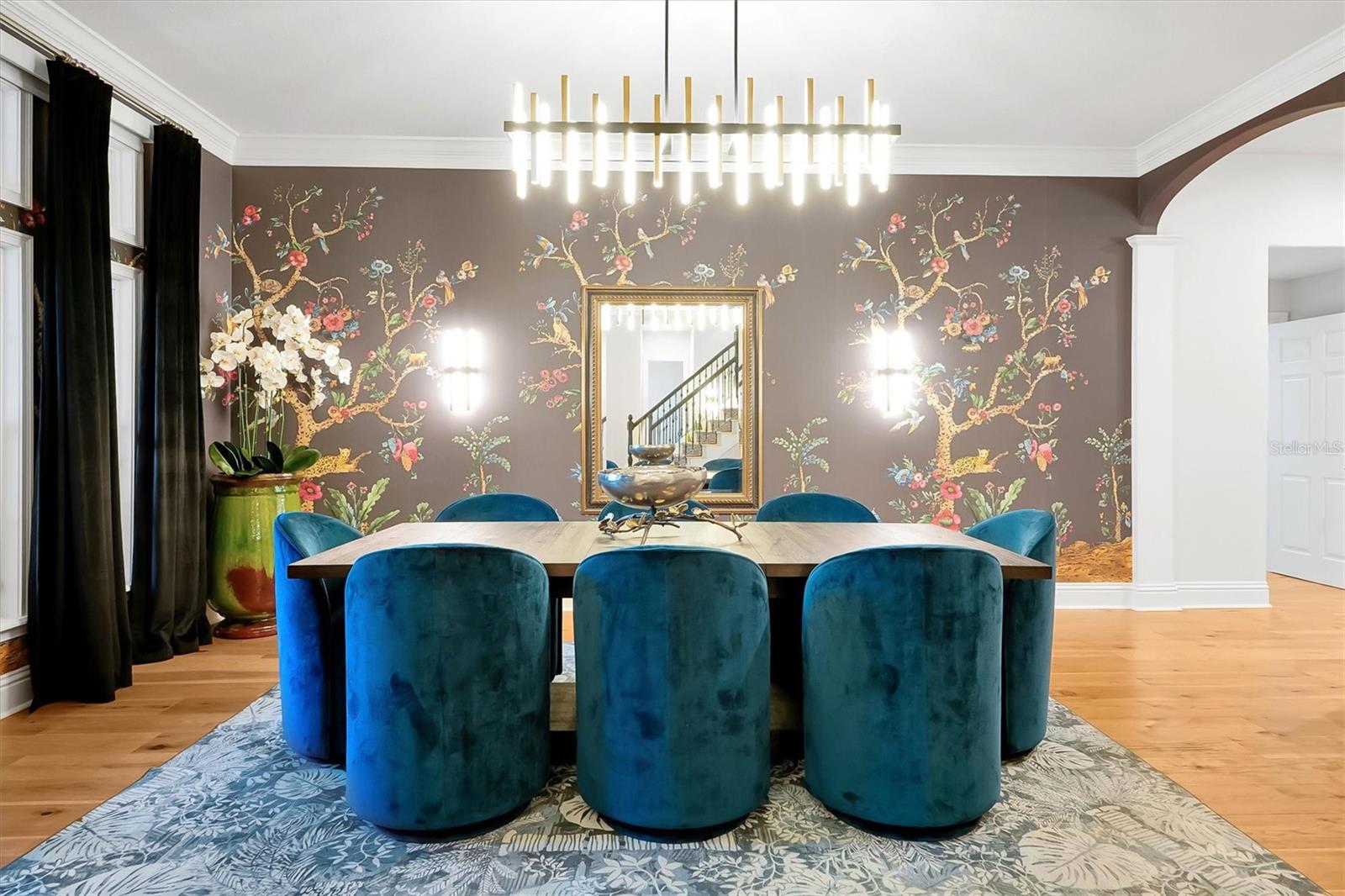 Image 17 of 87 For 81 Oakdale Street