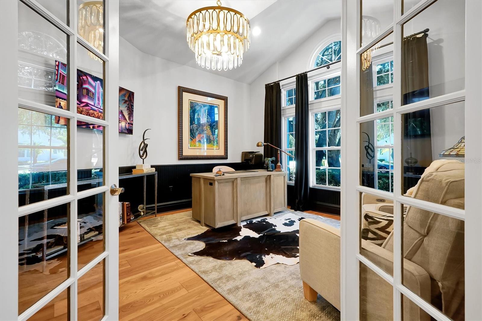 Image 19 of 87 For 81 Oakdale Street