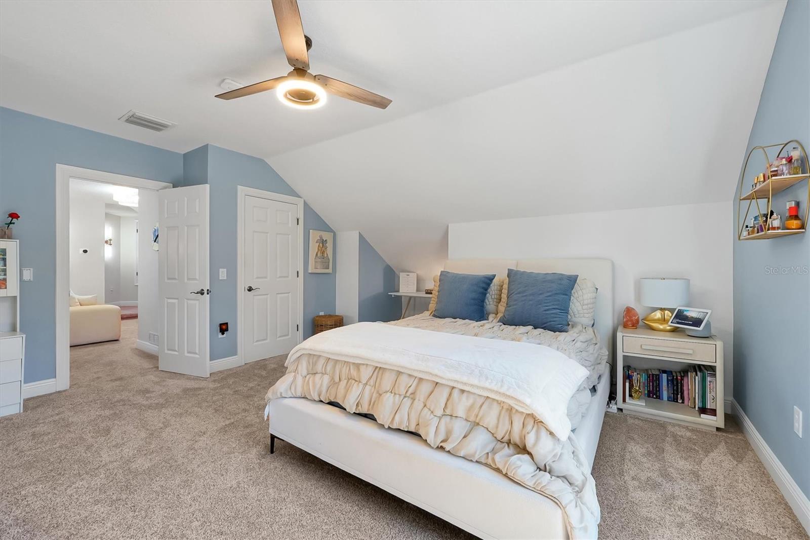 Image 45 of 87 For 81 Oakdale Street