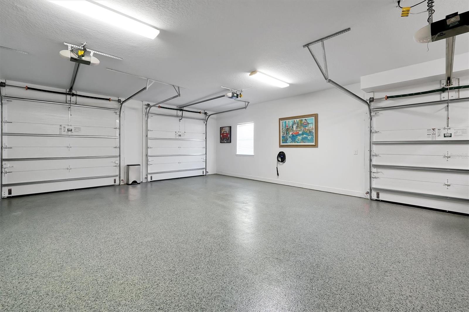 Image 57 of 87 For 81 Oakdale Street