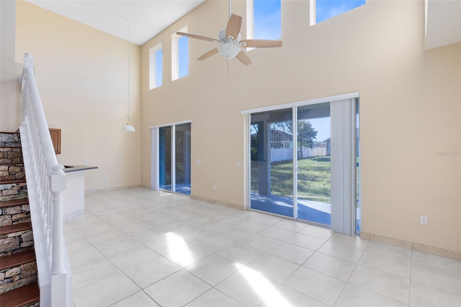 Image 3 of 39 For 302 Erie Drive