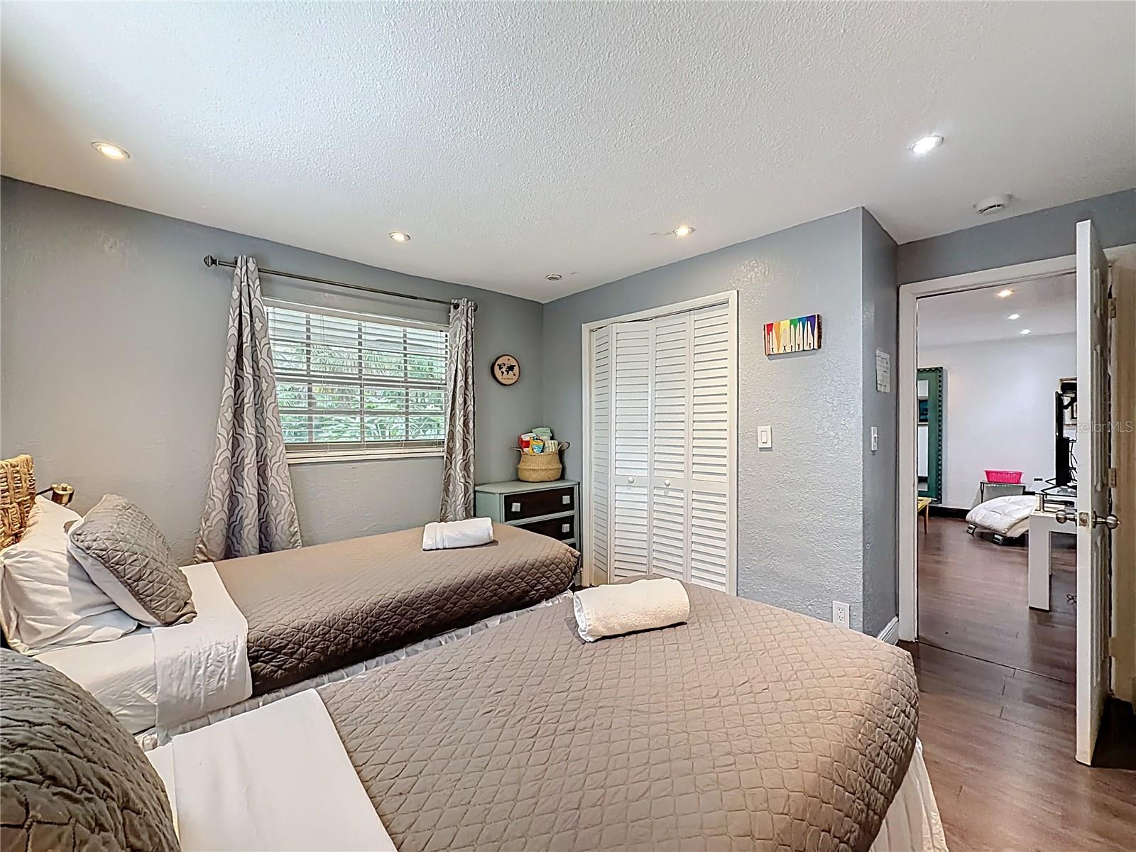 Image 12 of 63 For 200 9th Avenue 1-2