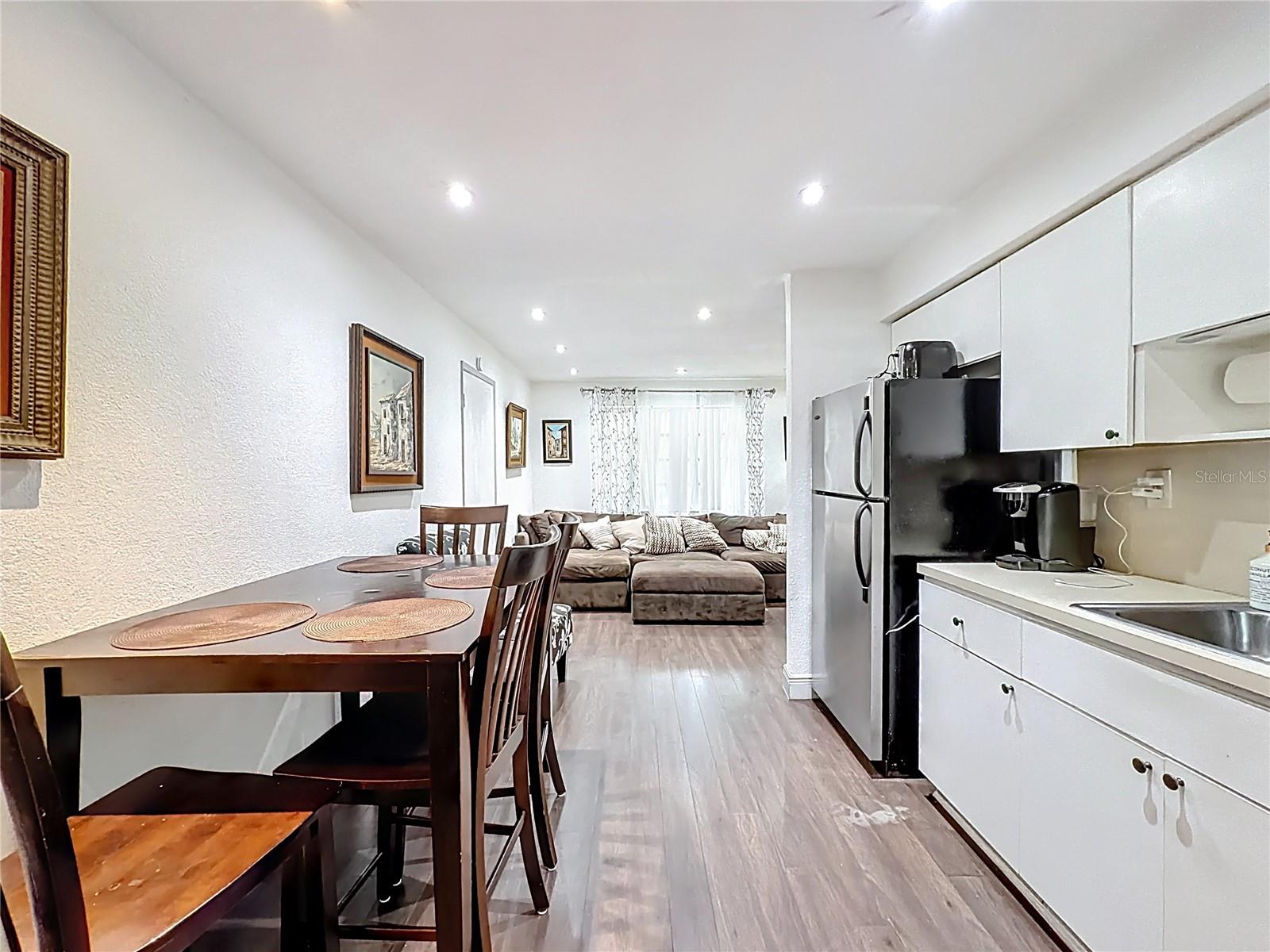 Image 17 of 63 For 200 9th Avenue 1-2